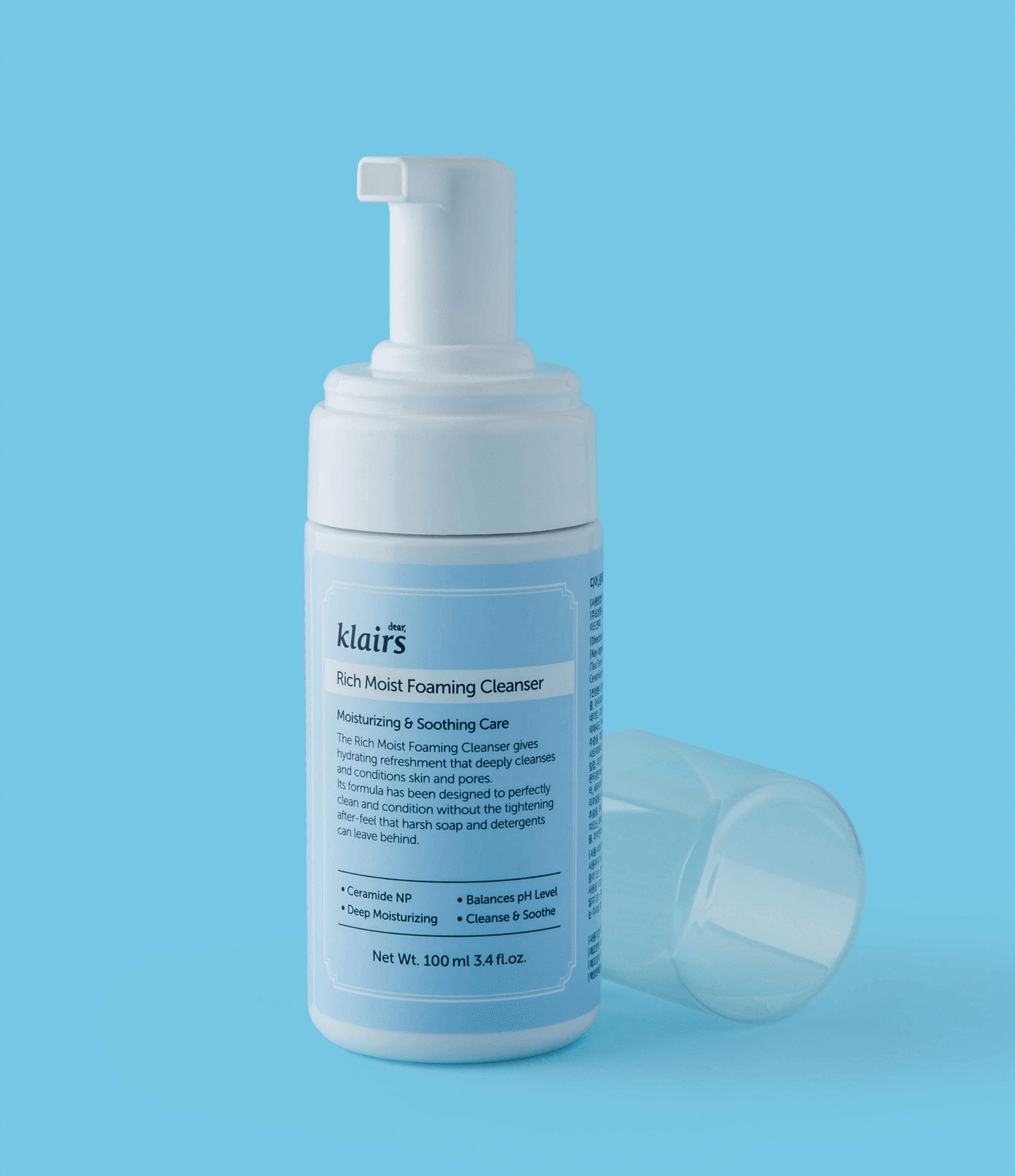 Rich moist foaming cleanser